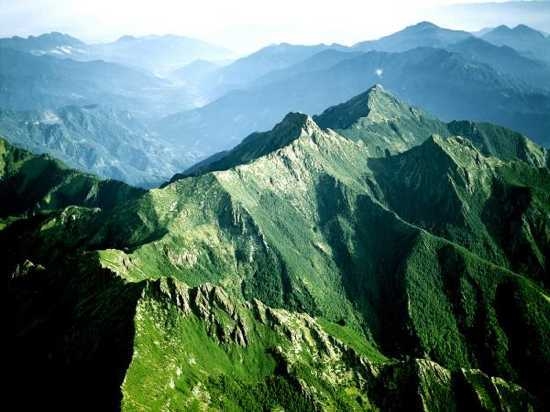 Yushan ou Jade Mountain